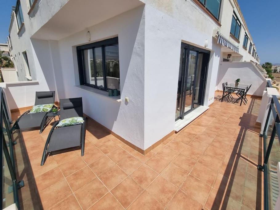 Toyo Alcazaba Suites Gran Terraza Y Vistas, 2Hab, Piscina Y Garaje Retamar  Exteriér fotografie